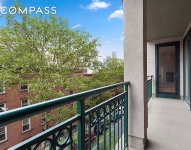 52 Dean Street - Photo Thumbnail 5