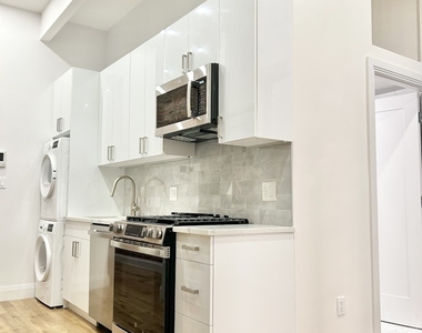 57 E 97th Street - Photo Thumbnail 2