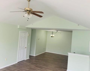 178 Lackland Avenue - Photo Thumbnail 5