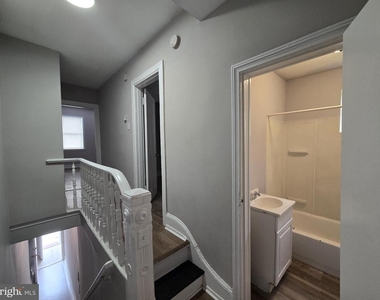 3047 Frankford Avenue - Photo Thumbnail 9