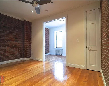 722  10th Ave - Photo Thumbnail 1