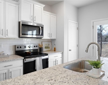 71 W Felton Road - Photo Thumbnail 4