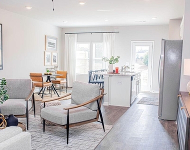 71 W Felton Road - Photo Thumbnail 8