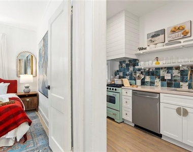 1187 Mansfield Avenue Ne - Photo Thumbnail 30