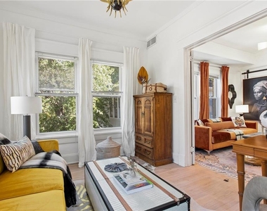1187 Mansfield Avenue Ne - Photo Thumbnail 10
