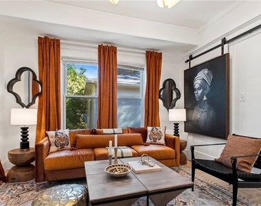 1187 Mansfield Avenue Ne - Photo Thumbnail 2