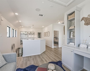 1104 Morro Bay Ct - Photo Thumbnail 25