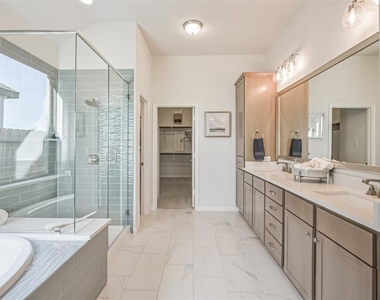 1104 Morro Bay Ct - Photo Thumbnail 20