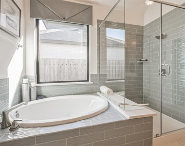 1104 Morro Bay Ct - Photo Thumbnail 21