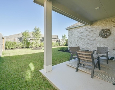1104 Morro Bay Ct - Photo Thumbnail 34