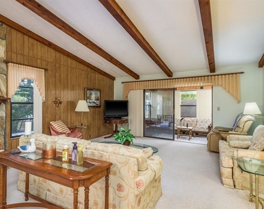 9910 Eagles Point Circle - Photo Thumbnail 6