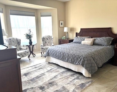 9480 Forest Hills Circle - Photo Thumbnail 16