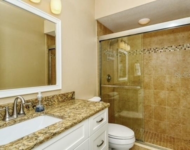 9480 Forest Hills Circle - Photo Thumbnail 24