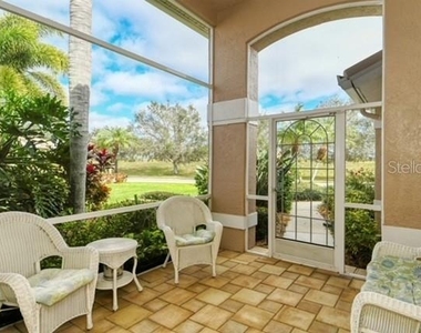 9480 Forest Hills Circle - Photo Thumbnail 2