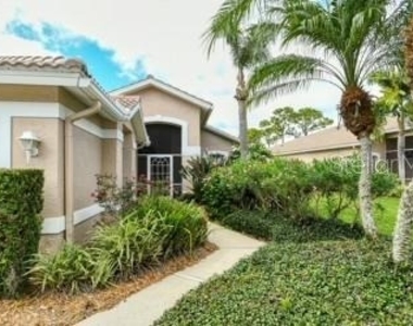 9480 Forest Hills Circle - Photo Thumbnail 1