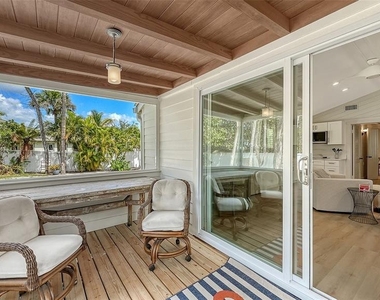 3708 Sandspur Lane - Photo Thumbnail 54