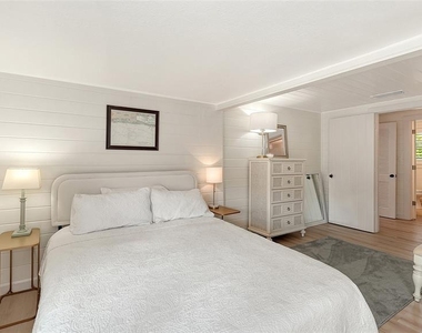 3708 Sandspur Lane - Photo Thumbnail 22