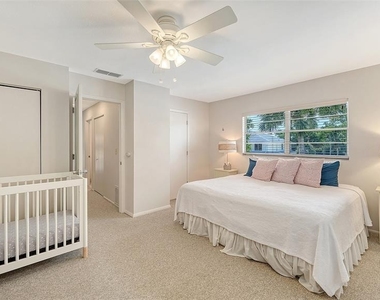 3708 Sandspur Lane - Photo Thumbnail 38