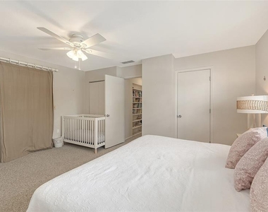 3708 Sandspur Lane - Photo Thumbnail 39
