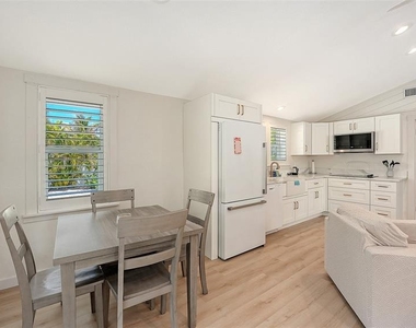 3708 Sandspur Lane - Photo Thumbnail 50