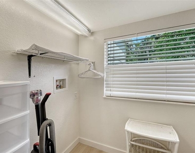 3708 Sandspur Lane - Photo Thumbnail 26