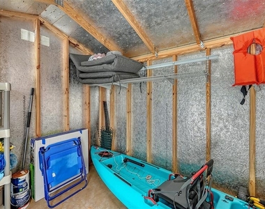 3708 Sandspur Lane - Photo Thumbnail 68