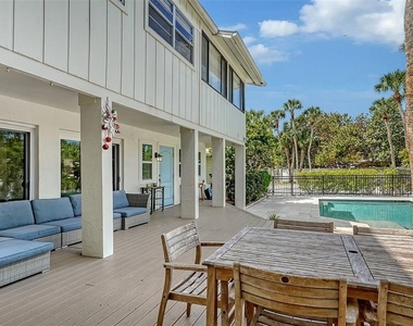 3708 Sandspur Lane - Photo Thumbnail 61