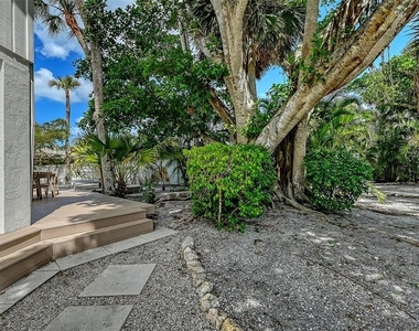 3708 Sandspur Lane - Photo Thumbnail 69