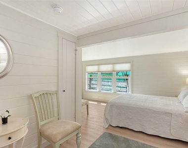 3708 Sandspur Lane - Photo Thumbnail 20