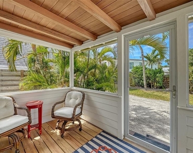 3708 Sandspur Lane - Photo Thumbnail 53