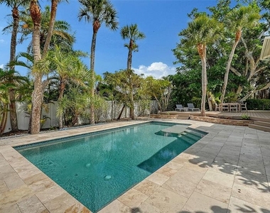 3708 Sandspur Lane - Photo Thumbnail 76