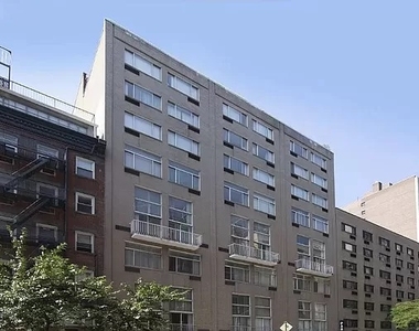 220 East 24th Street - Photo Thumbnail 3