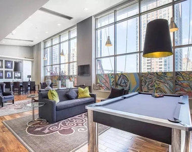 90 Washington Street - Photo Thumbnail 4