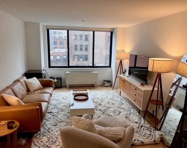 535 West 23rd Street - Photo Thumbnail 1