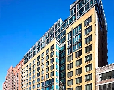 535 West 23rd Street - Photo Thumbnail 16