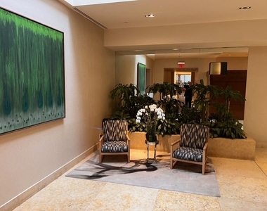 535 West 23rd Street - Photo Thumbnail 14
