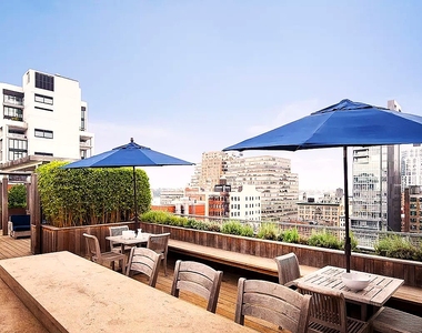 535 West 23rd Street - Photo Thumbnail 10