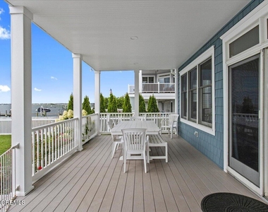 1118 Barnegat Lane - Photo Thumbnail 6