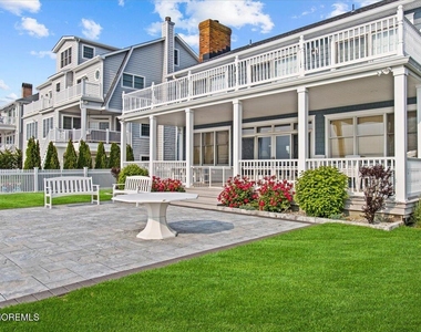 1118 Barnegat Lane - Photo Thumbnail 47