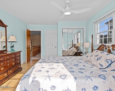 1118 Barnegat Lane - Photo Thumbnail 25