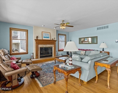 1118 Barnegat Lane - Photo Thumbnail 10