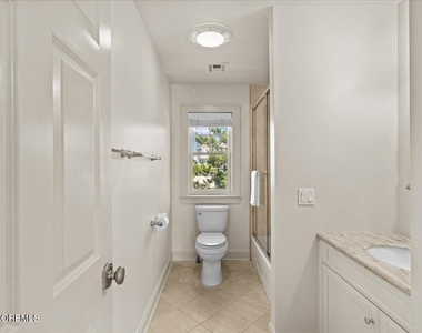1043 Barnegat Lane - Photo Thumbnail 28