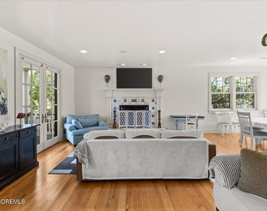 1043 Barnegat Lane - Photo Thumbnail 21