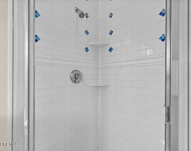 1043 Barnegat Lane - Photo Thumbnail 20