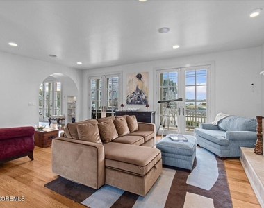 1043 Barnegat Lane - Photo Thumbnail 57