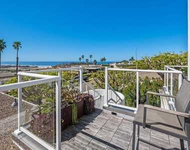 328 Shomaker Ct. - Photo Thumbnail 6