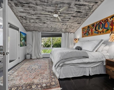 328 Shomaker Ct. - Photo Thumbnail 14