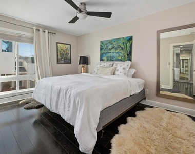 328 Shomaker Ct. - Photo Thumbnail 10