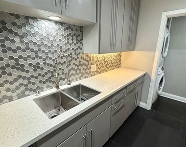 50 Elm Avenue - Photo Thumbnail 39