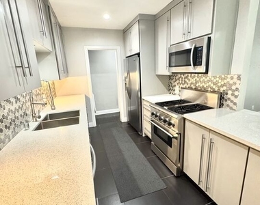 50 Elm Avenue - Photo Thumbnail 37